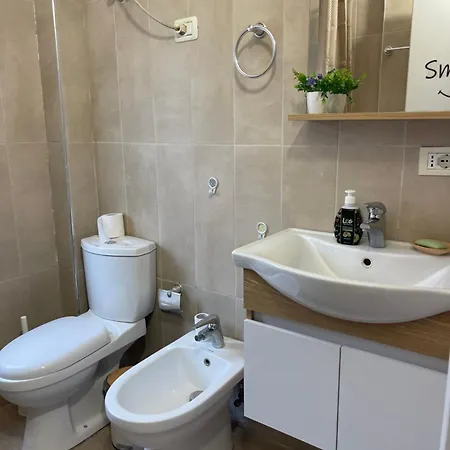 By The דירה דורס